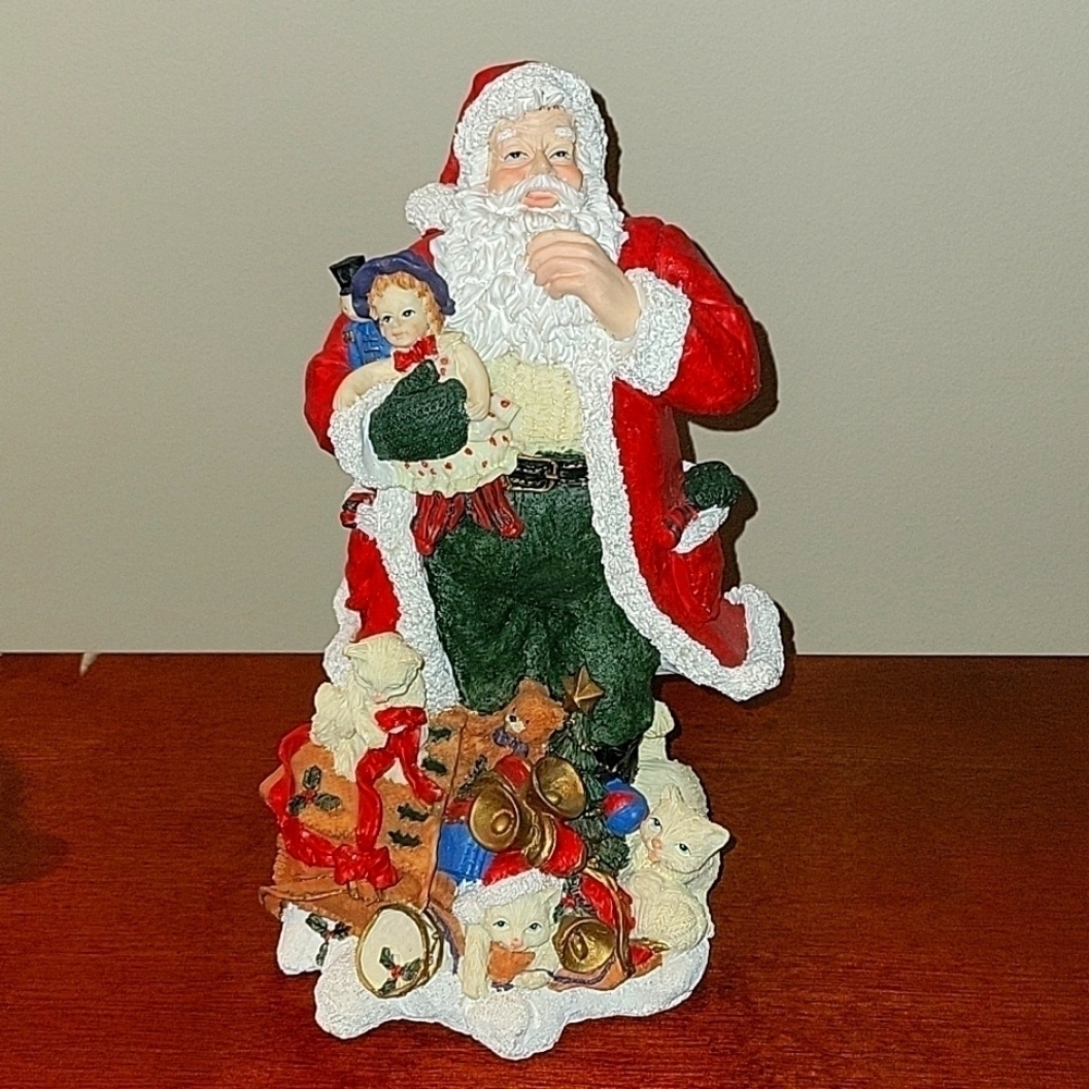 VINTAGE Santa with gifts Decoration